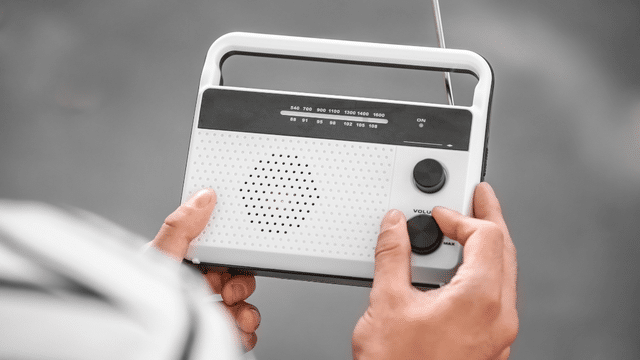 hand held radio